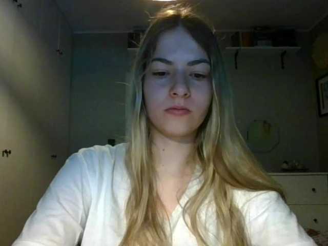 Ringhäälingupildid RosieJune