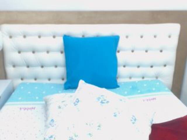 Ringhäälingupildid RosieLuxe