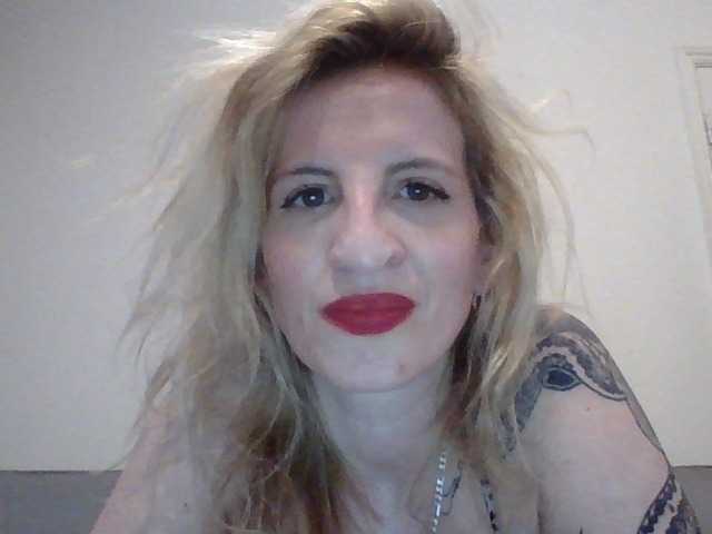 Ringhäälingupildid Rosymara