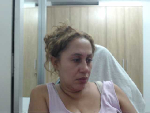 Ringhäälingupildid RoxanaMilf