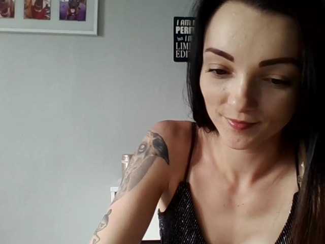 Ringhäälingupildid RoxiSexy