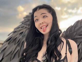 Erootiline videovestlus RoxyNilll