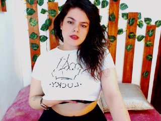 Fotod RussCurley Kinky Monday♥ Torture me with vibrations! #daddysgirl #cum #teen #natural #cute #c2c #pvt #curvy #lovense #latina #lush #domi #anal #bigboobs #oil #toys #ohmibod