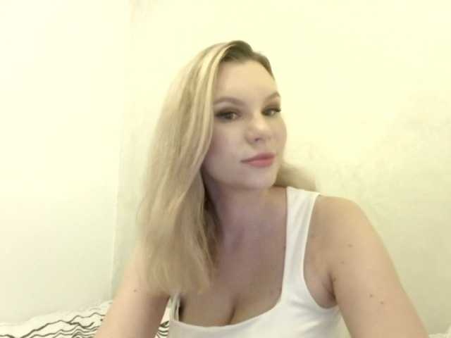 Ringhäälingupildid SadieCute