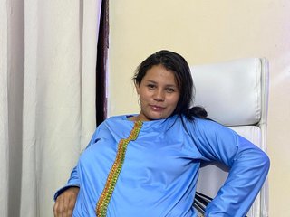 Erootiline videovestlus SalmaBadawi