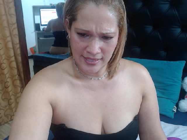 Fotod SalmaLuna My goal today 1000 tokens will play with you very hot