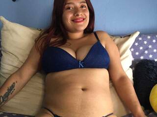 Erootiline videovestlus saloo-hot