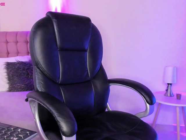 Ringhäälingupildid sammy-hot