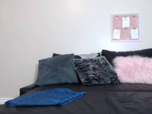 Ringhäälingupildid SamiraLicious