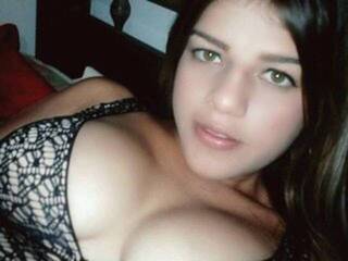 Erootiline videovestlus SamyThomson