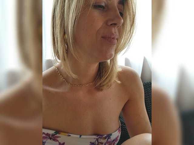 Fotod Crazy_Angel Hi guys I m Sandra whisper to me your deepest wishes Lovens works from 2 tk My Favorite tips 7588110120PVT OPEN before tip 250