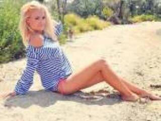 Erootiline videovestlus sandradj