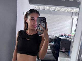 Erootiline videovestlus Saori-Lee-