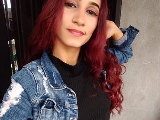 Erootiline videovestlus Saraa-Miller