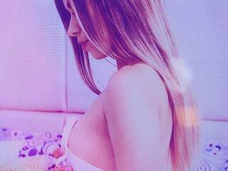 Erootiline videovestlus Sarabrowm