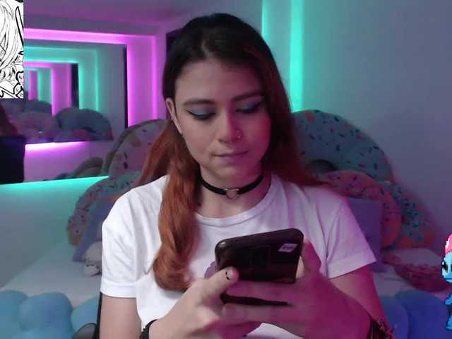 Ringhäälingupildid SaraClover