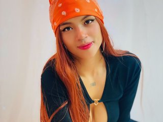 Erootiline videovestlus SaraLoveee