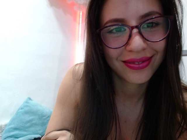 Fotod sarasexa #newgirl #tatto #glasses #latingirl #beatifulass