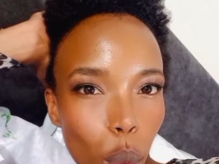 Erootiline videovestlus ScarlettDiorFoxx