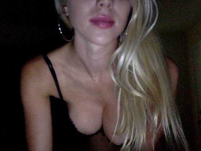 Fotod ScarlettNoel Dildo pussy in 400 token :* #new #blonde #squirt #bigboobs
