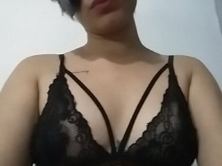Fotod Dirty_eva Hey you, play with me #latina #hairypussy #cum / flash boobs (35) flash ass (30) spit on tits (37) play with pussy (70)