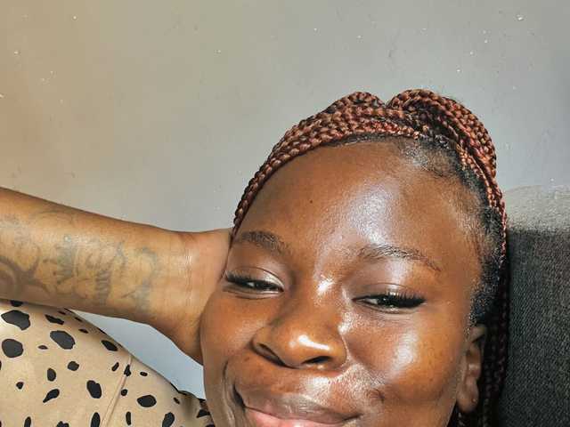 Profiili foto Secymelanin