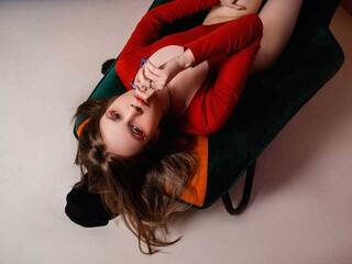 Erootiline videovestlus SelenaMille