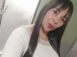 Erootiline videovestlus SelennaRouss