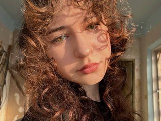 Erootiline videovestlus Sensual-Kessi