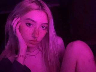 Erootiline videovestlus seramega2