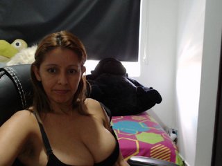 Fotod sexy31hellen Hi guys, I'm Andrea welcome to my room naked 100 fichas