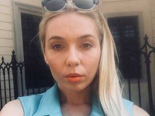 Erootiline videovestlus SexyFoxy555