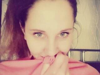 Erootiline videovestlus SexyHelen