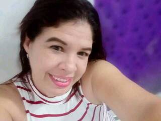 Erootiline videovestlus Sexyshantalho