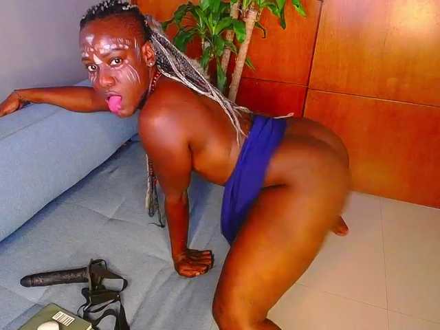 Ringhäälingupildid Shadhany