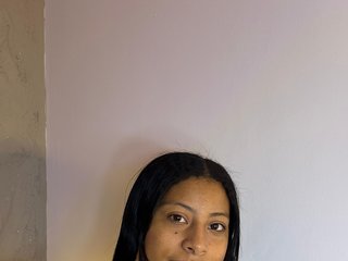 Erootiline videovestlus Shaira-mml