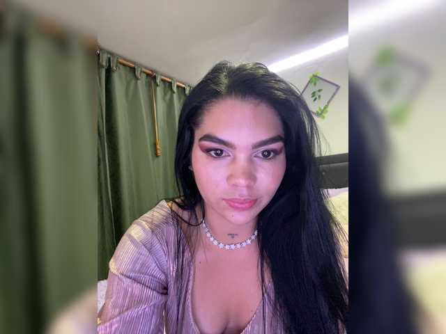 Ringhäälingupildid shirawhit