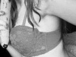 Erootiline videovestlus shybabe