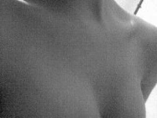 Erootiline videovestlus sindy25