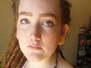 Erootiline videovestlus SinghaBhum