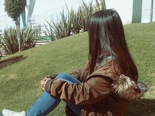 Erootiline videovestlus skinnykat