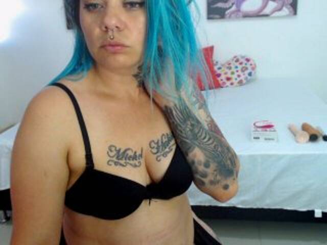 Ringhäälingupildid skyviolet