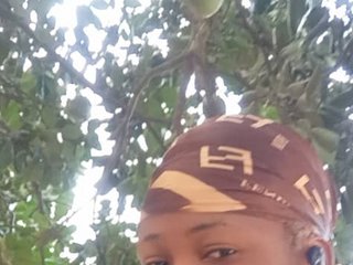 Erootiline videovestlus Sluttyrissa