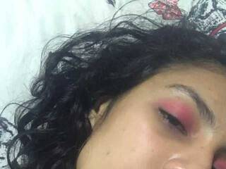 Erootiline videovestlus soffii