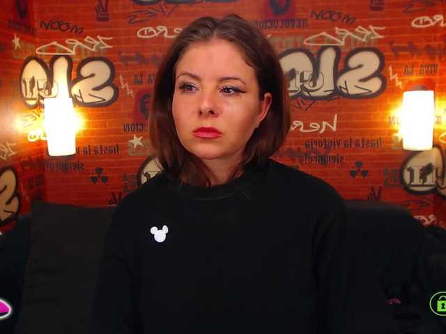 Ringhäälingupildid SofiaSunny