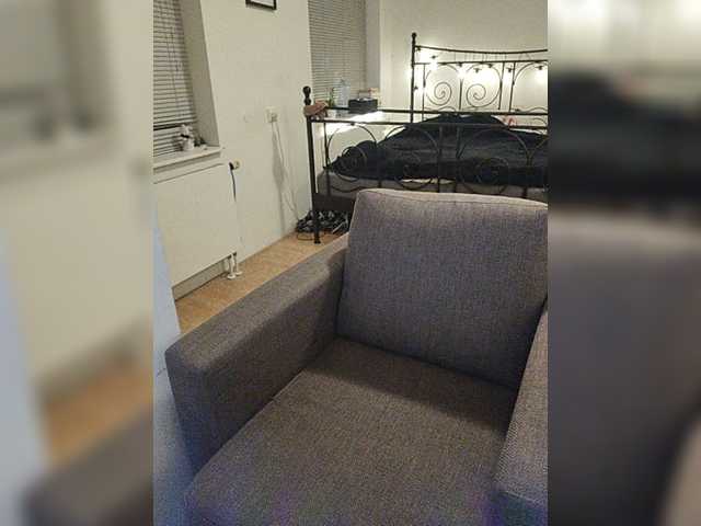 Ringhäälingupildid ShySofiaXXX