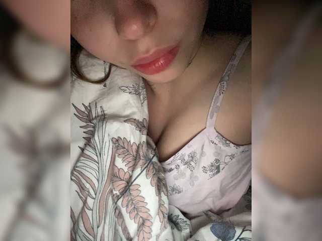 Fotod sofiiaa hi guys ,♥ If you follow me today you can get a totally free flash (tits or feet♥ GOAL IS : camisas mojada @remain #latina #squirt #shy #submissive