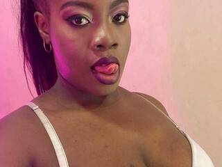 Erootiline videovestlus SoniaCash