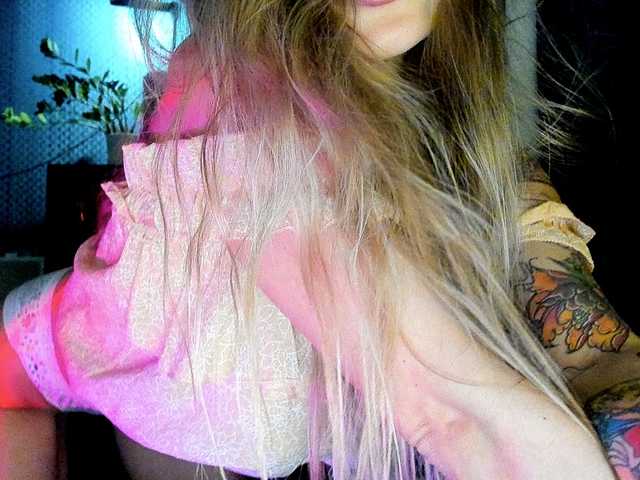 Ringhäälingupildid Sonya-Mo