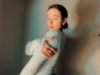 Erootiline videovestlus Sonya-Sh1ne